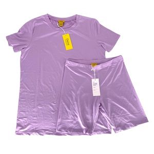 Daisy Women's Matching Biker Short and T-Shirt Set